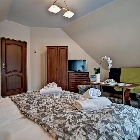 Apartament Bystre *